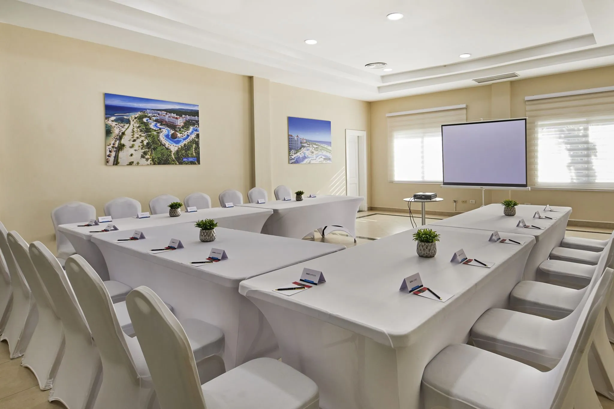 eventi bahia principe escape ambra